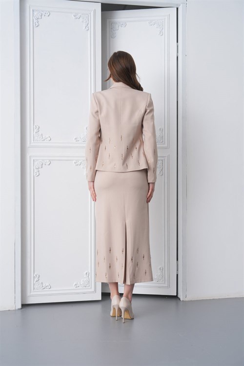 Wholesale Womens Beige Plus Size Skirt Set