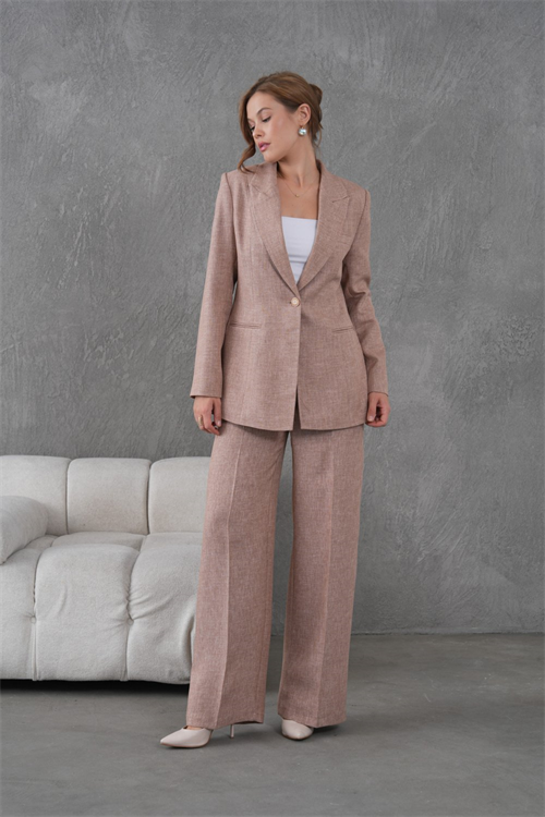 Wholesale Womens Beige Plus Size Two-Piece Suit 