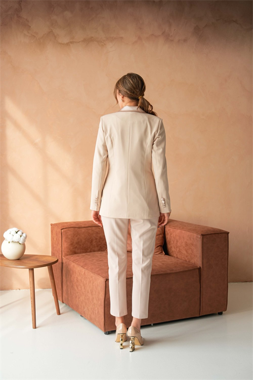 Wholesale Womens Beige Three-Piece Suit 