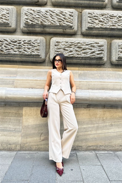 Wholesale Womens Beige Two-Piece Suit 