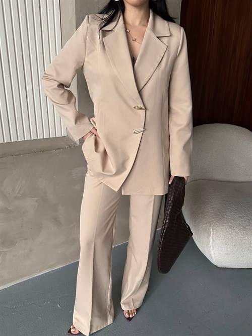 Wholesale Womens Beige Two-Piece Suit 