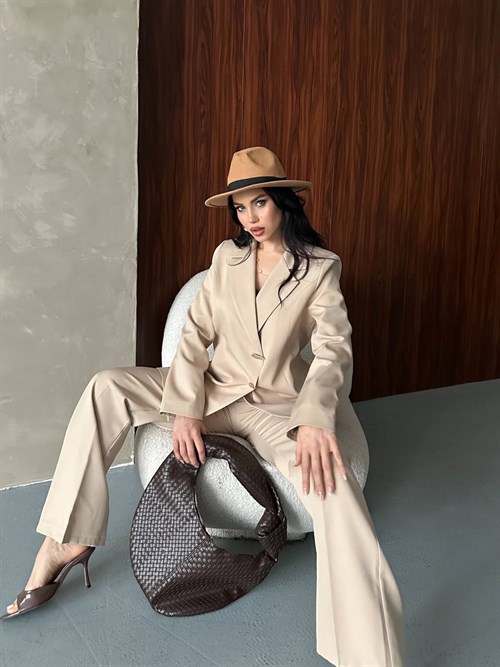 Wholesale Womens Beige Two-Piece Suit 