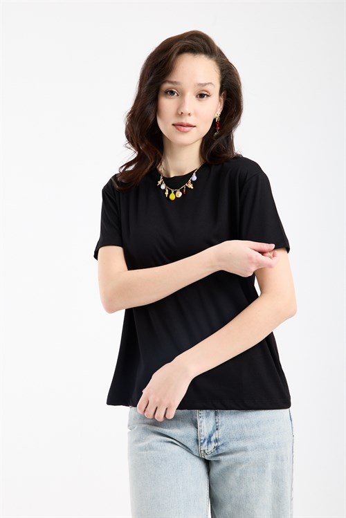 Wholesale Womens Black Basic T-Shirt