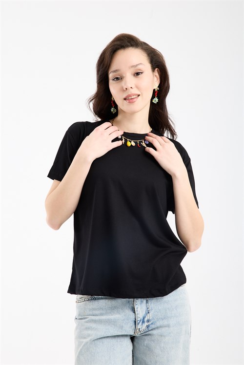 Wholesale Womens Black Basic T-Shirt