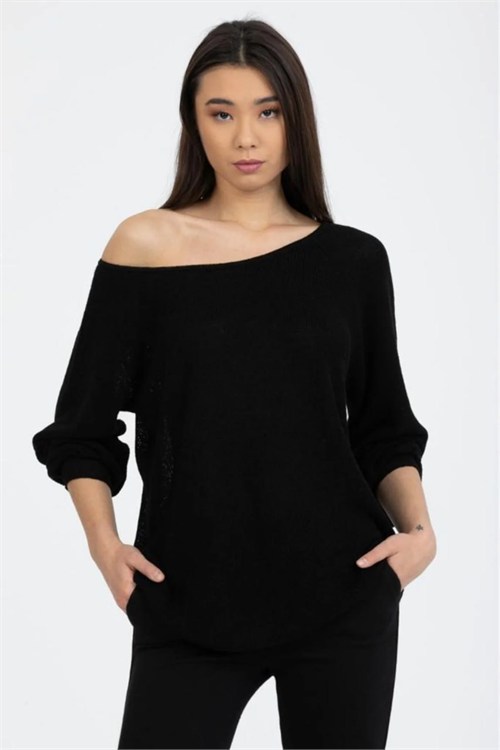 Wholesale Womens Black Boat-Neck Mercerized Knit Sweater with Raglan Sleeves
