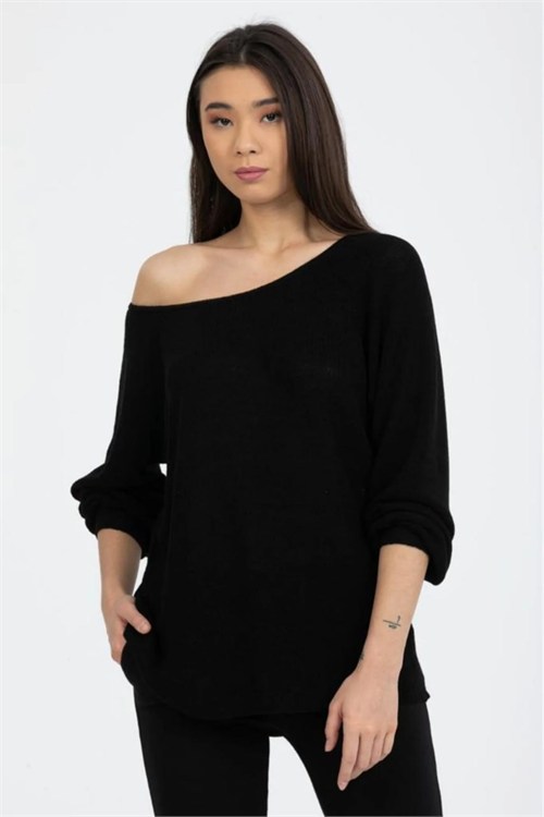 Wholesale Womens Black Boat-Neck Mercerized Knit Sweater with Raglan Sleeves