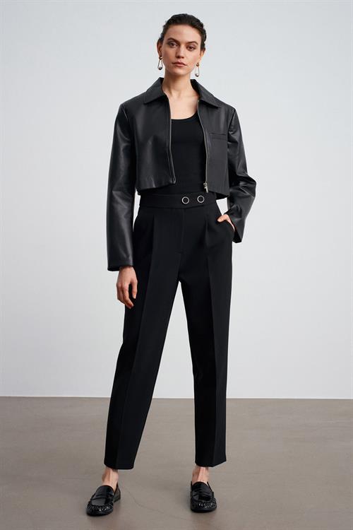 Wholesale Womens Black Button Detailed Pleated Trousers