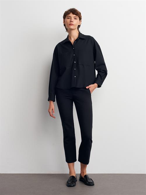 Wholesale Womens Black Cropped Trousers