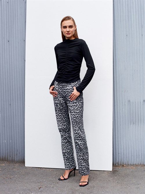 Wholesale Womens Black Gathered Long-Sleeve Top