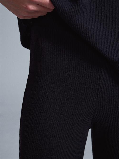 Wholesale Womens Black High Waist Knitted Trousers