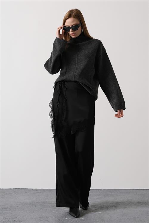 Wholesale Womens Black Lace Detailed Trousers