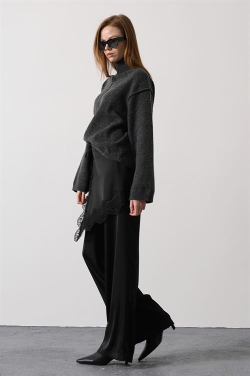 Wholesale Womens Black Lace Detailed Trousers