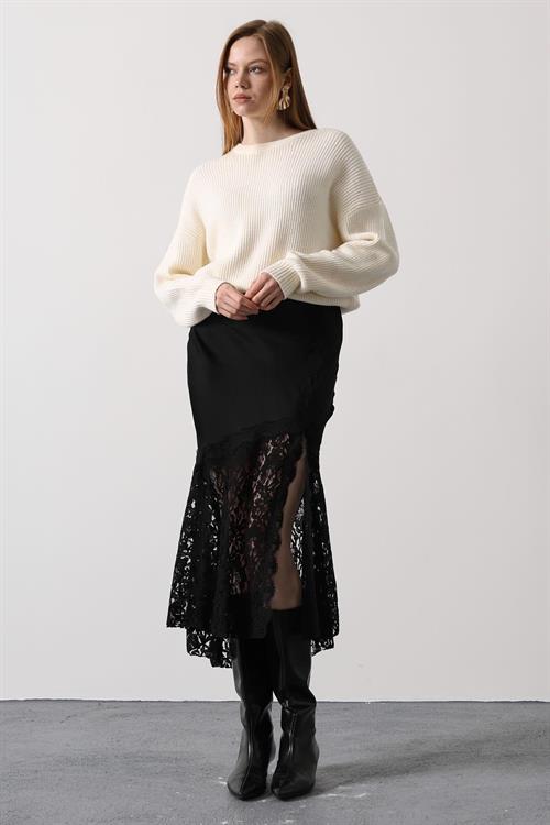 Wholesale Womens Black Lace Satin Skirt