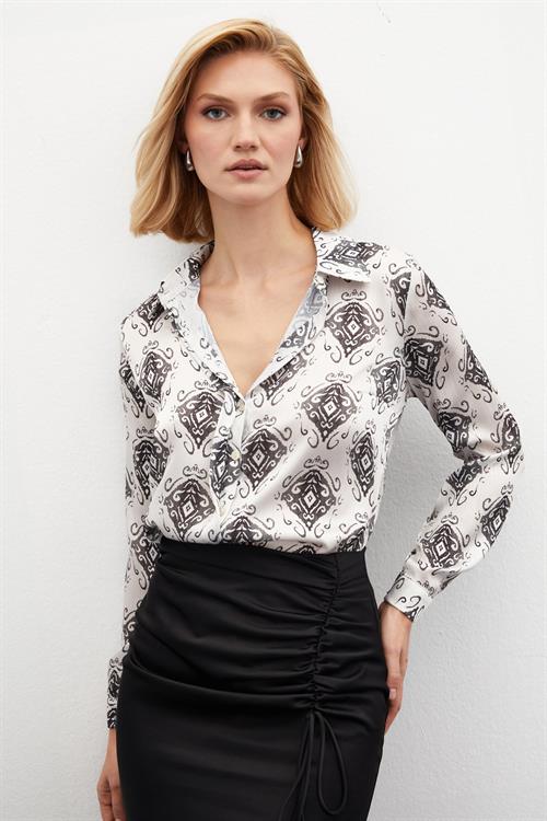 Wholesale Womens Black Loose-Fit Patterned Shirt