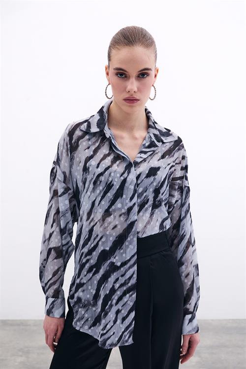 Wholesale Womens Black Loose-Fit Patterned Shirt