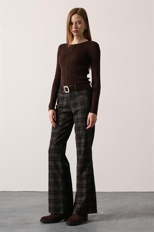 Wholesale Womens Black Plaid Trousers with Belt
