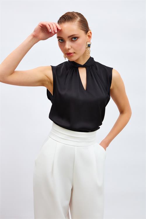 Wholesale Womens Black Sleeveless Mock-Neck Satin Blouse
