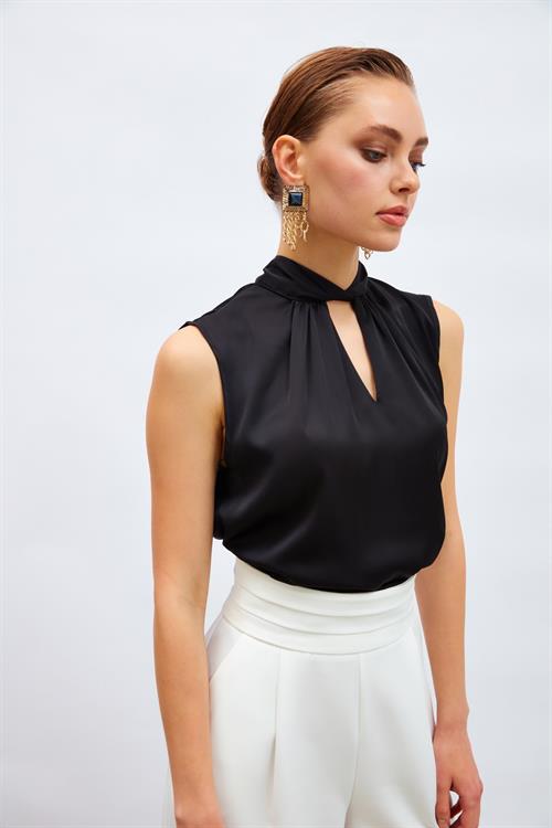 Wholesale Womens Black Sleeveless Mock-Neck Satin Blouse