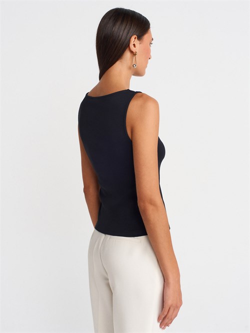 Wholesale Womens Black Sleeveless Top with Two-Way Zipper