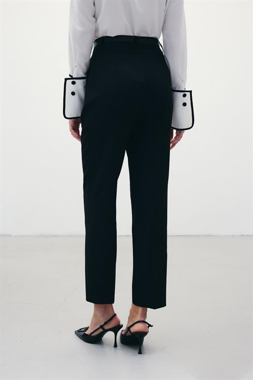 Wholesale Womens Black Trousers with Belt