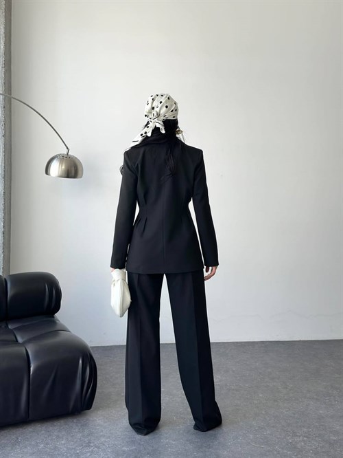 Wholesale Womens Black Two-Piece Suit 