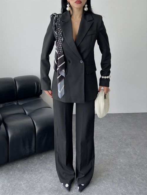 Wholesale Womens Black Two-Piece Suit 