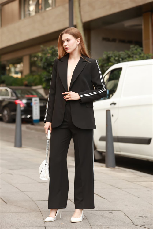 Wholesale Womens Black Two-Piece Suit 