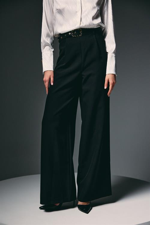 Wholesale Womens Black Wide-Leg Trousers with Belt