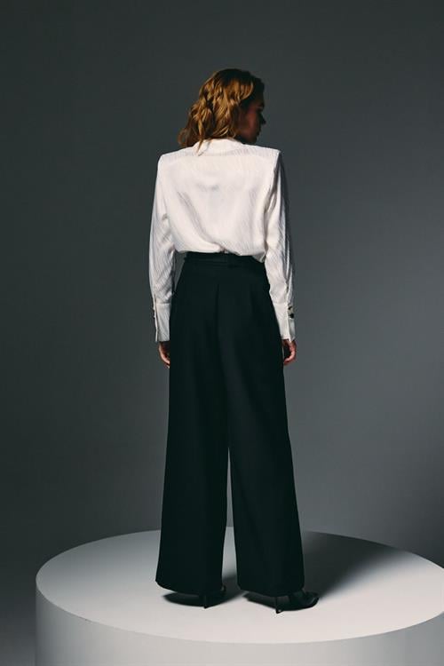 Wholesale Womens Black Wide-Leg Trousers with Belt