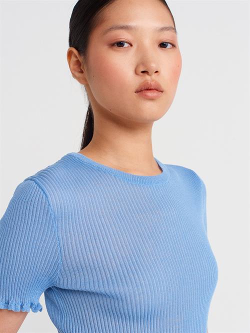 Wholesale Womens Blue Short-Sleeve Fine Knit Crew-Neck Blouse with Ruffled Trim