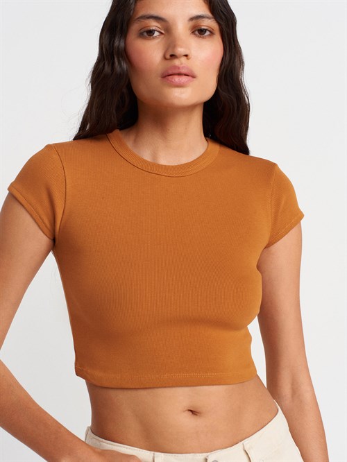 Wholesale Womens Brick Crew-Neck Crop T-shirt