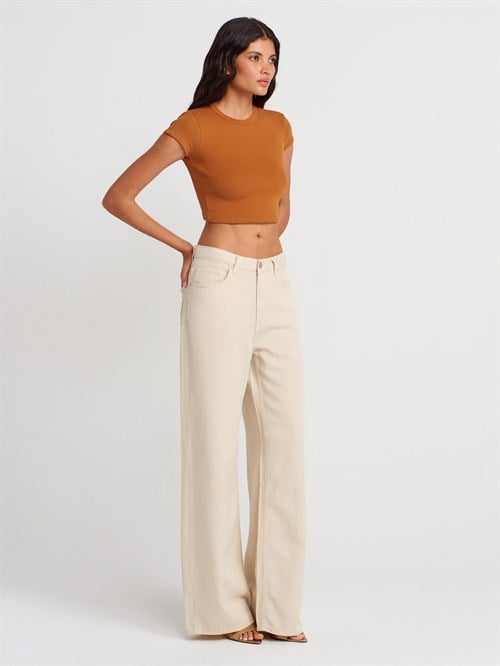 Wholesale Womens Brick Crew-Neck Crop T-shirt