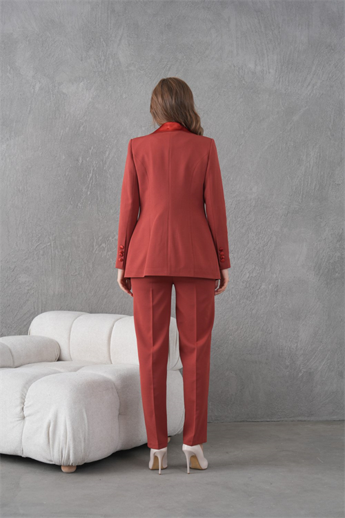 Wholesale Womens Brick Three-Piece Suit 