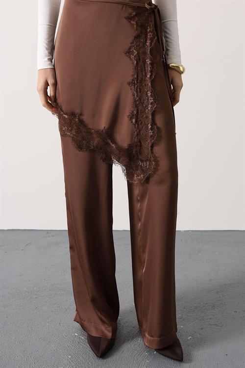 Wholesale Womens Brown Lace Detailed Trousers