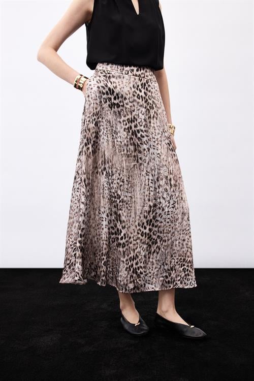 Wholesale Womens Brown Leopard Printed Maxi Skirt