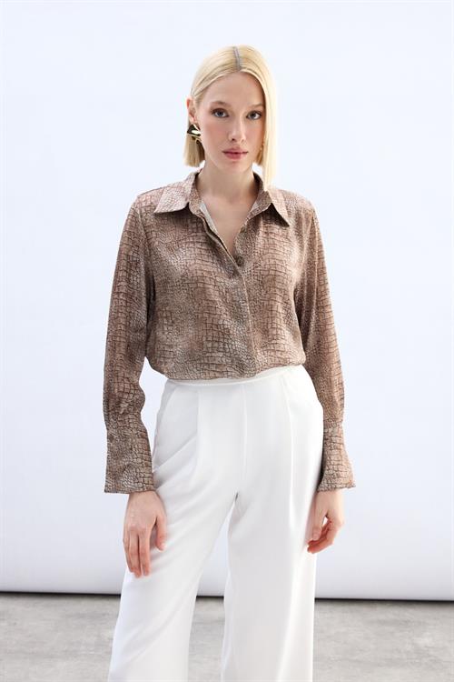 Wholesale Womens Brown Patterned Shirt with Wide Cuffs