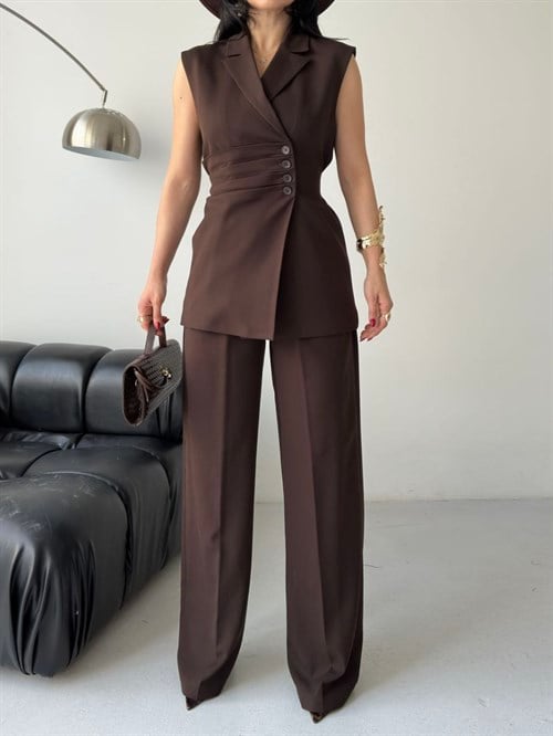 Wholesale Womens Brown Two-Piece Suit 