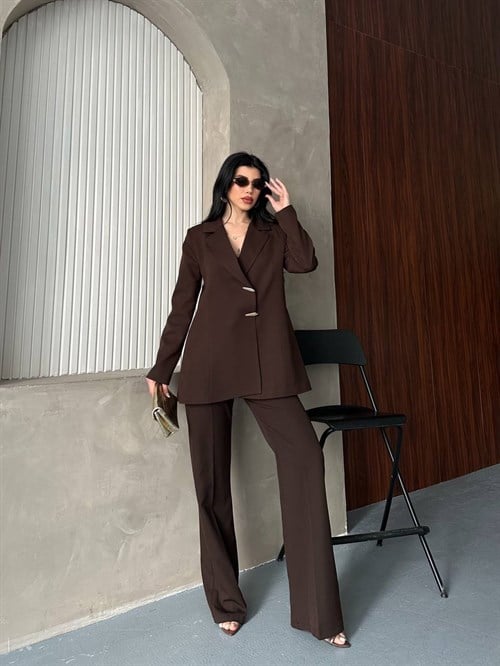 Wholesale Womens Brown Two-Piece Suit 