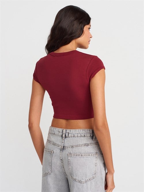 Wholesale Womens Burgundy Crew-Neck Crop T-shirt