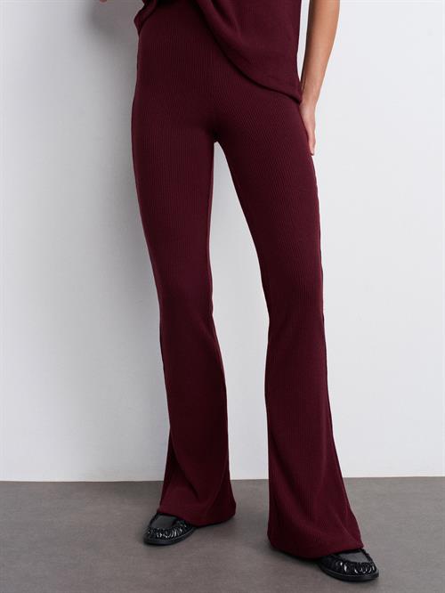 Wholesale Womens Burgundy High Waist Knitted Trousers