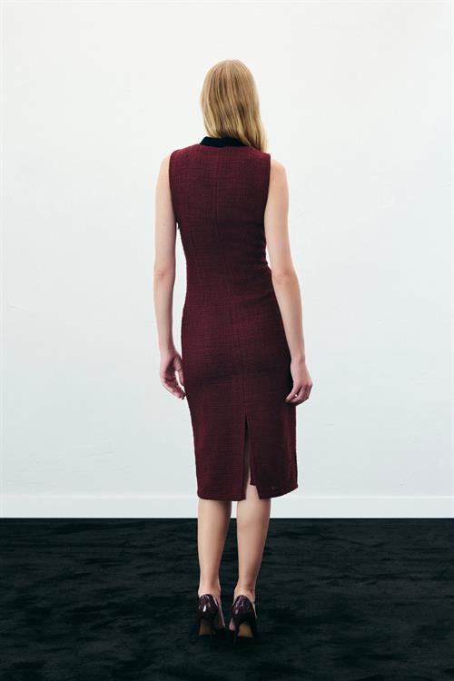 Wholesale Womens Burgundy Sleeveless Tweed Dress with Scarf