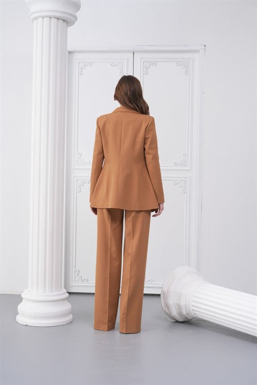 Wholesale Womens Camel Plus Size Two-Piece Suit 
