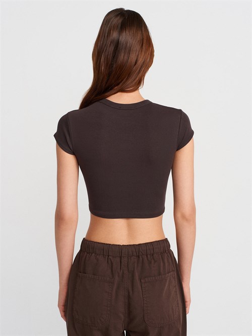 Wholesale Womens Dark Brown Crew-Neck Crop T-shirt