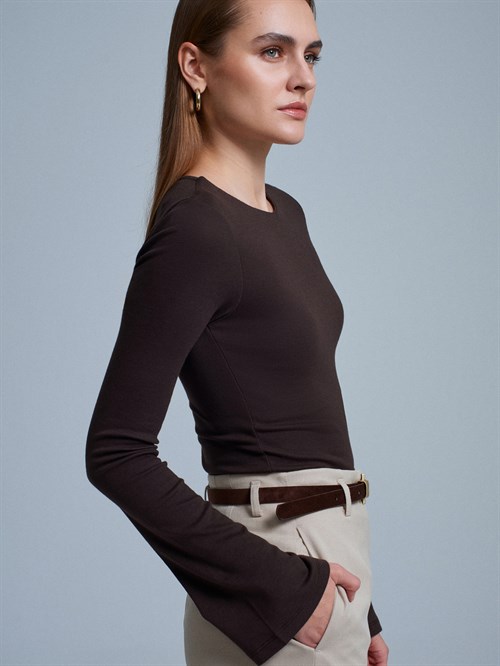 Wholesale Womens Dark Brown Crew-Neck Long-Sleeve Top