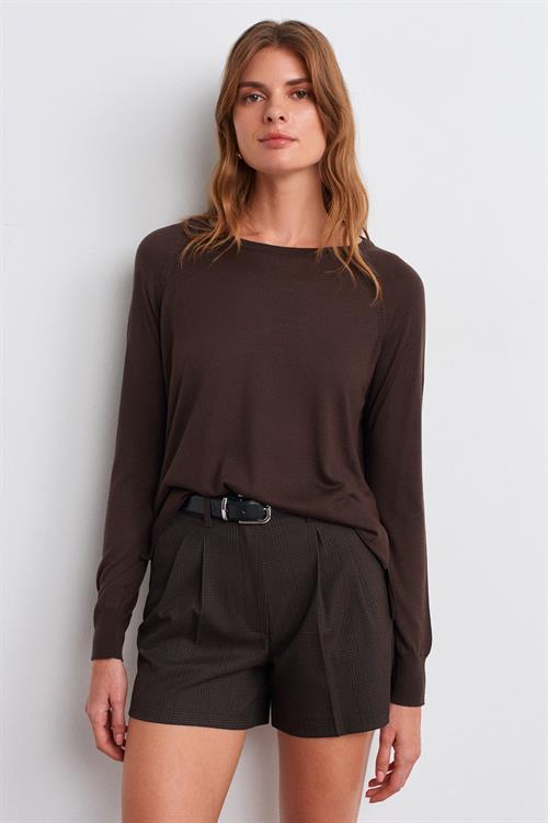Wholesale Womens Dark Brown Fine Knit Blouse with Raglan Sleeves and Side Slits