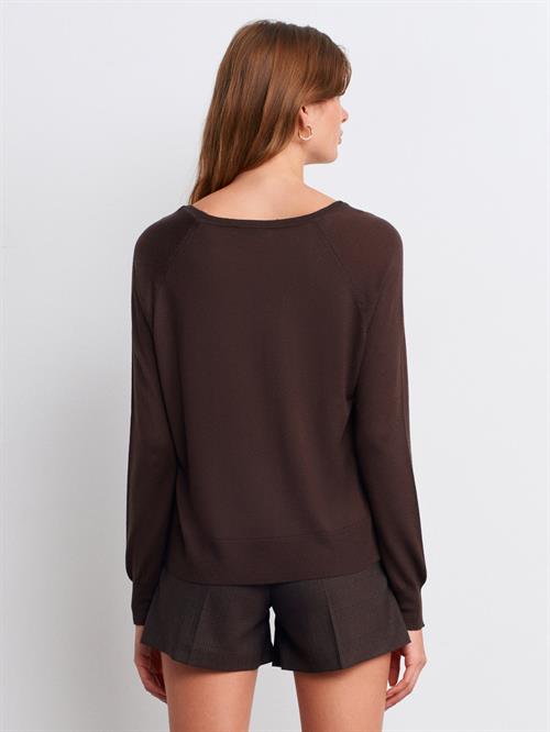 Wholesale Womens Dark Brown Fine Knit Blouse with Raglan Sleeves and Side Slits