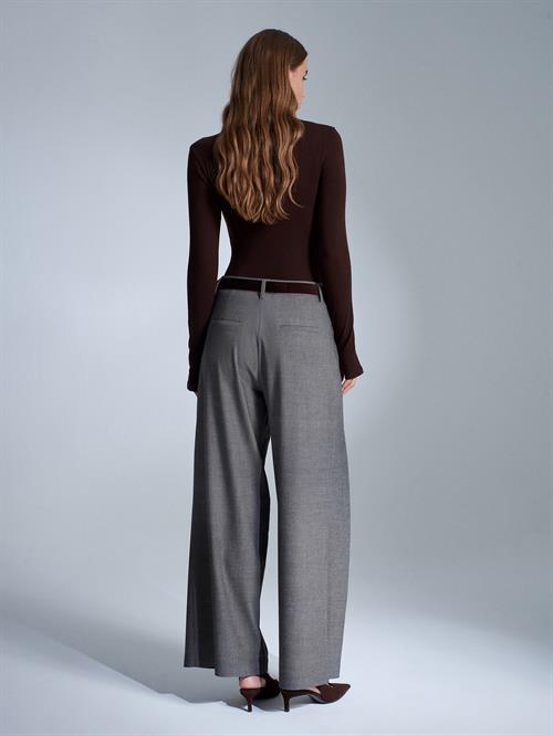 Wholesale Womens Dark Mink Wide-Leg Trousers with Darts