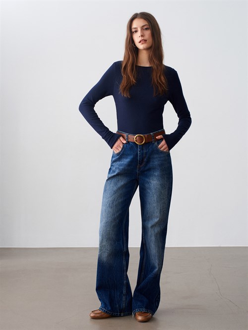 Wholesale Womens Dark Navy Cashmere Lightweight Knit Boat-Neck Sweater