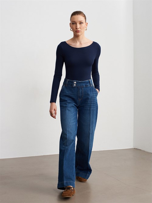 Wholesale Womens Dark Navy Scoop-Neck Bodysuit