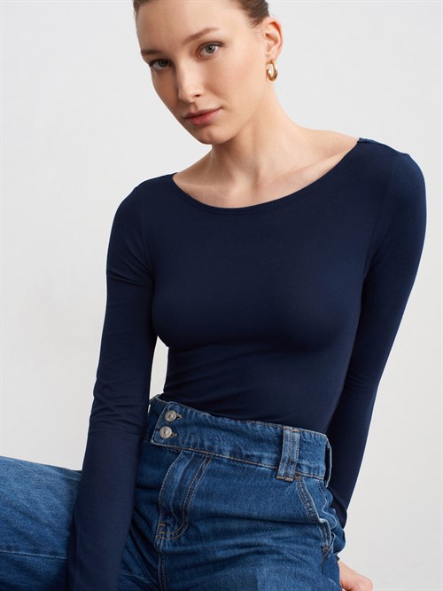 Wholesale Womens Dark Navy Scoop-Neck Bodysuit